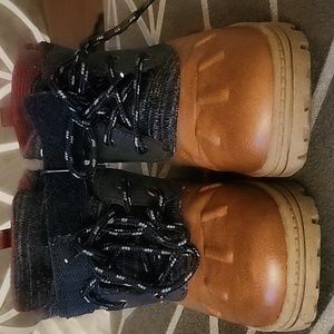 Carter's Winter Boots| Size 11M | Brown